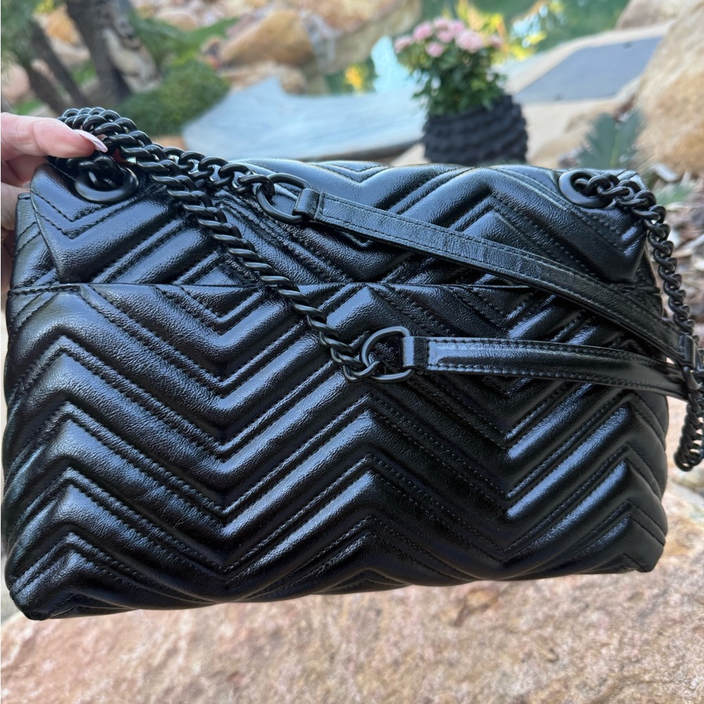 Black GUCCI marmont chevron Quilted shoulder stunning it Bag - Picture 8 of 10